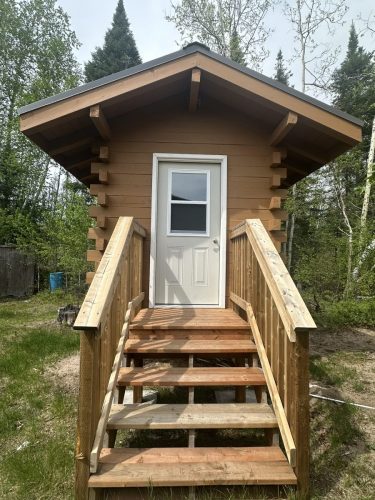 Showerhouse Outside